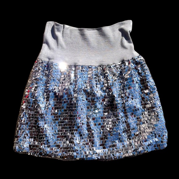 Dresses & Skirts - 🔴 🇪🇸 SPAIN VINTAGE SEQUINED SKIRT